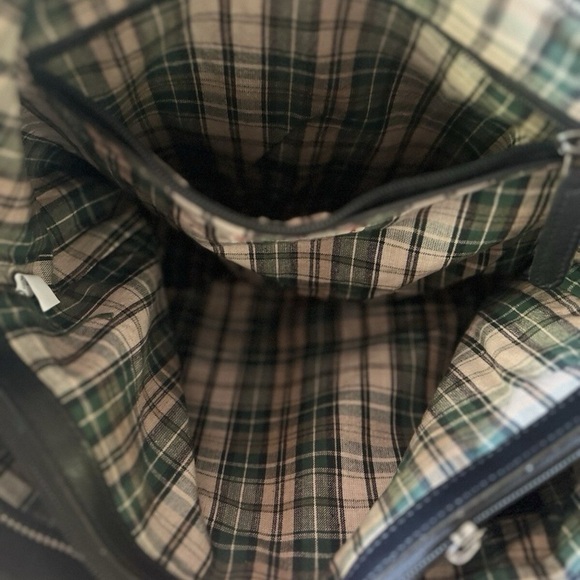 Vintage Black Leather Tote Bag - Picture 8 of 9